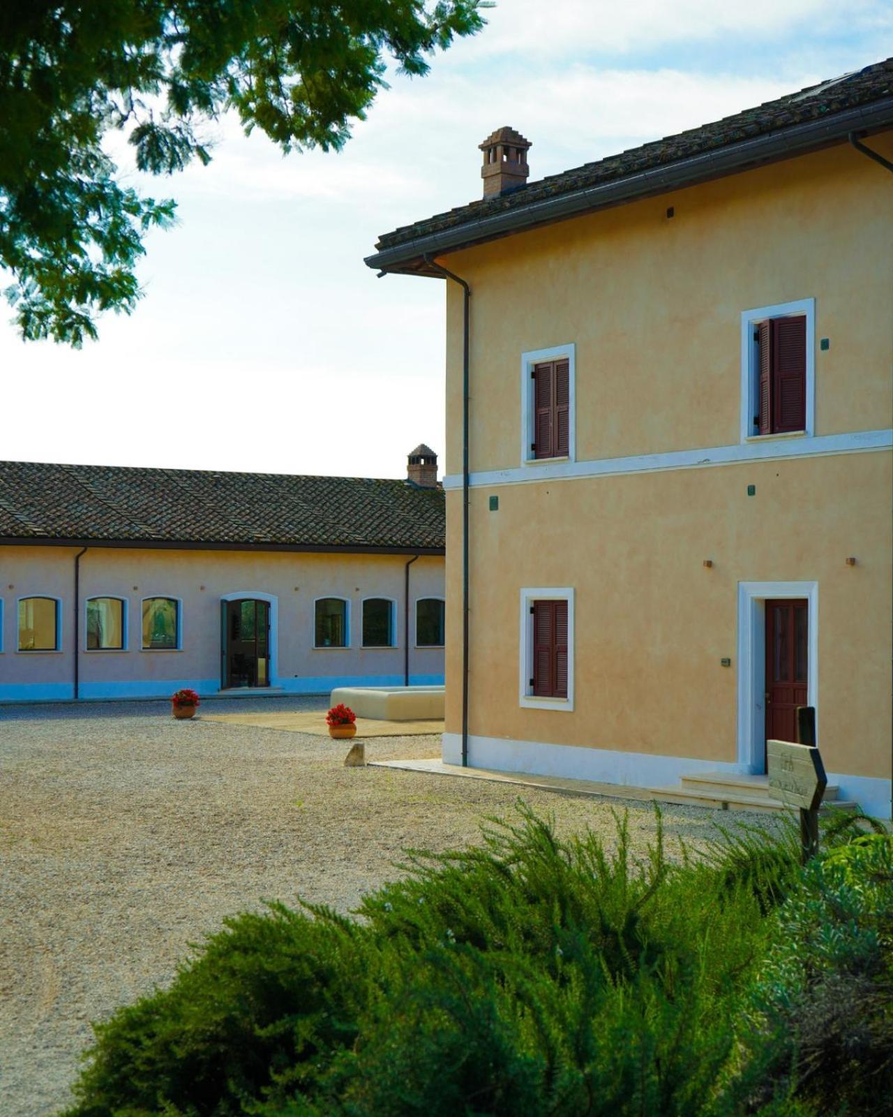 Borgo Pallavicini Mori Rome Luaran gambar